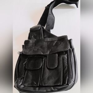 GENUINE LEATHER,CROSSBODY SLINGBACK BAG, 9 X 7", BLACK